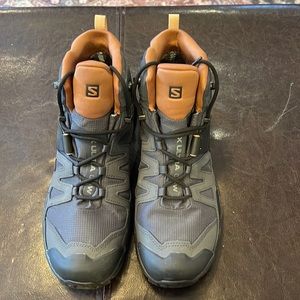 Salomon X Ultra 4 Mid Gortex Women’s 9.5